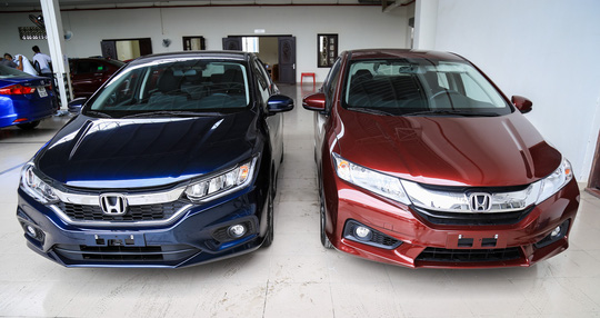 Những điều cần lưu ý khi mua xe ô tô gia đình